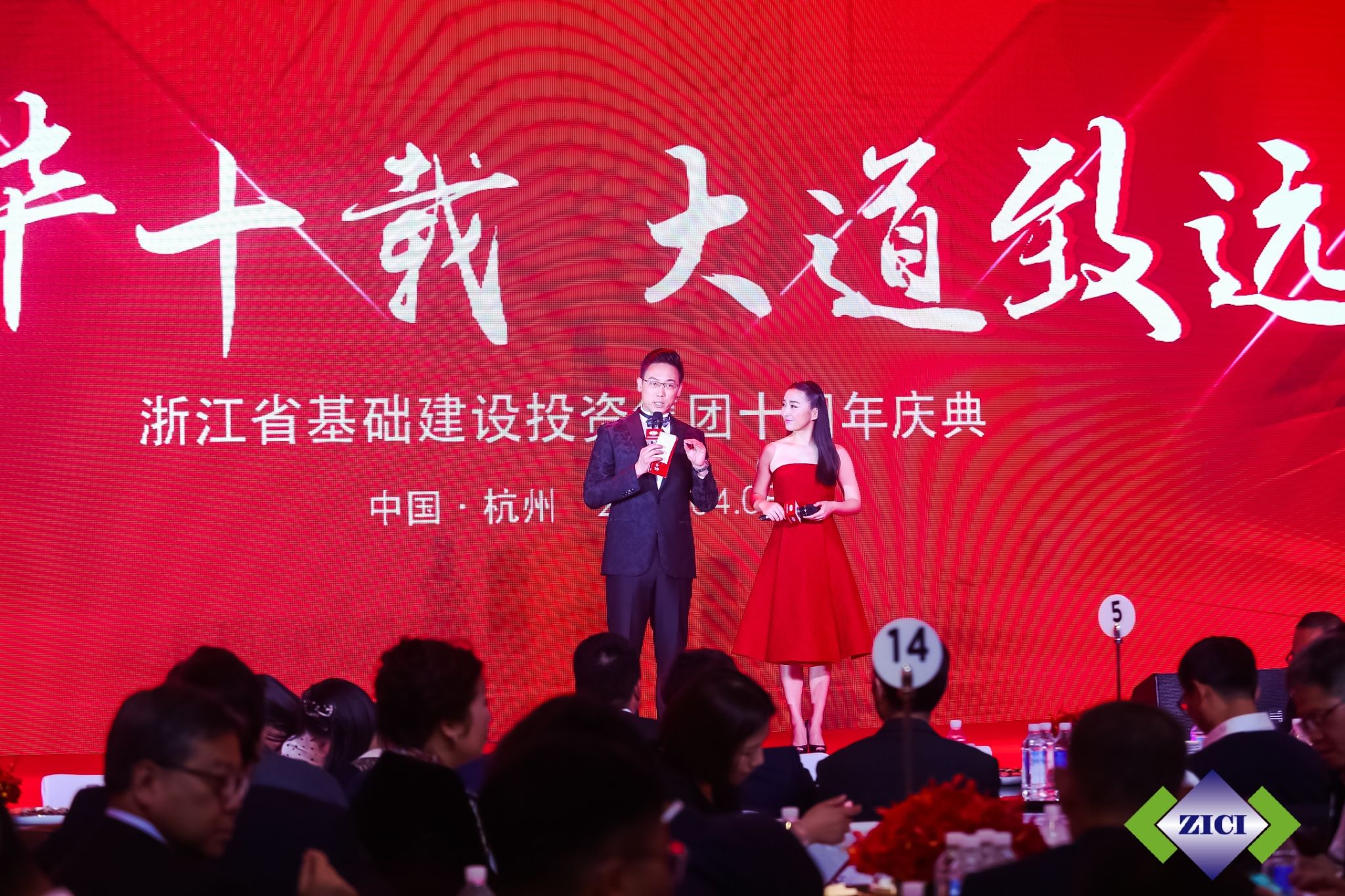 1523340393443752Abjo.jpg 5194774.jpg