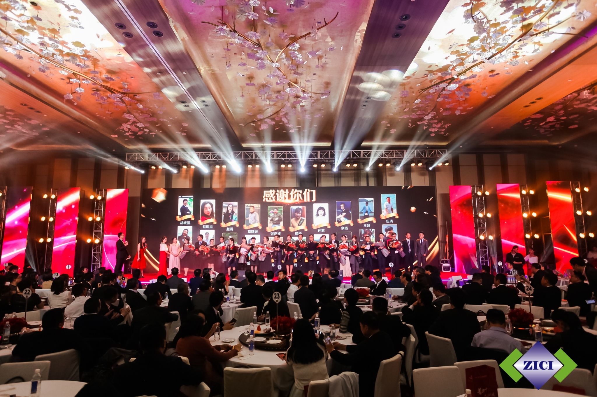 1523347005803081bDsK.jpg 5195980.jpg