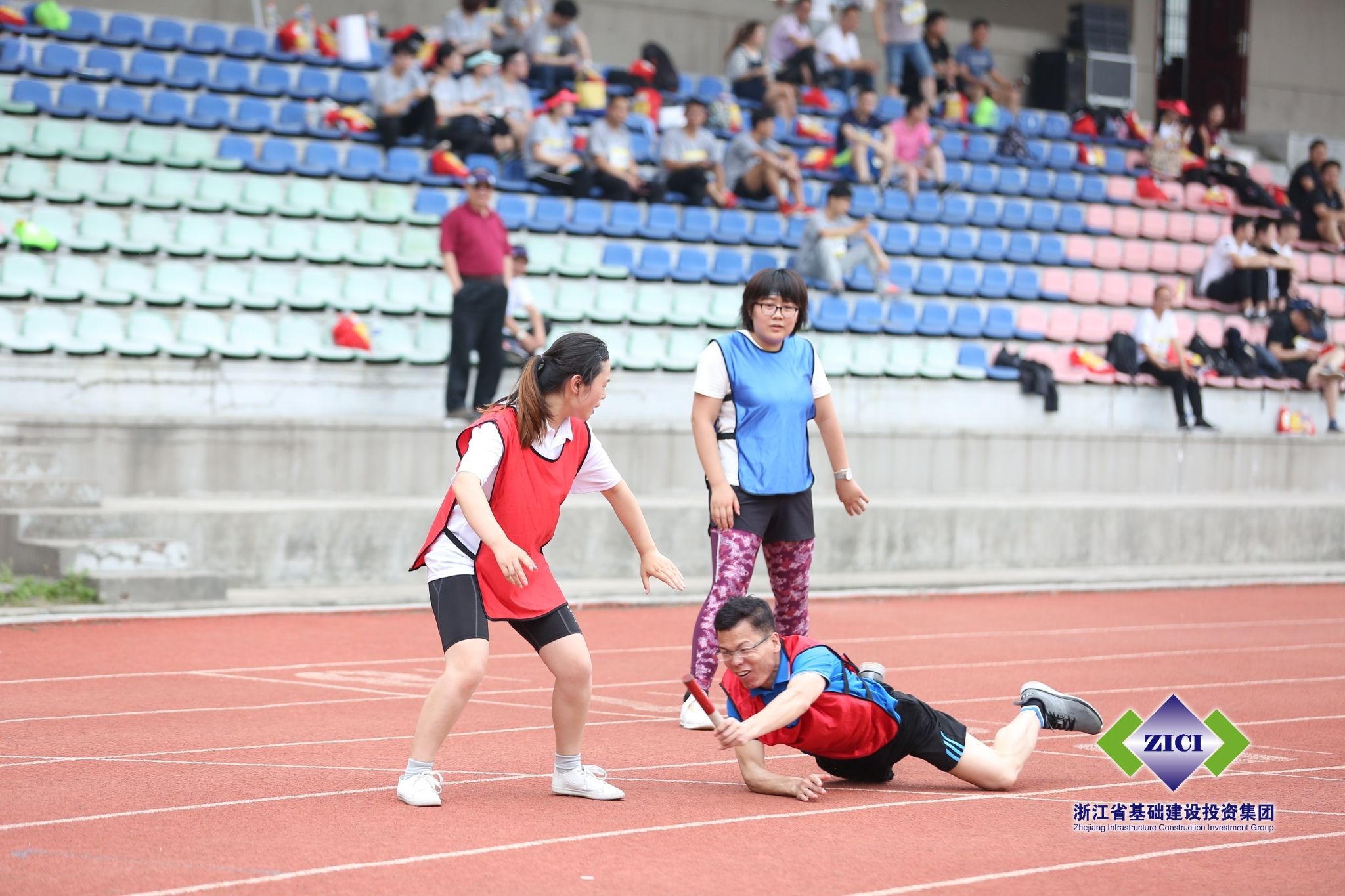 1526280290621647hIya.jpg 6334678.jpg