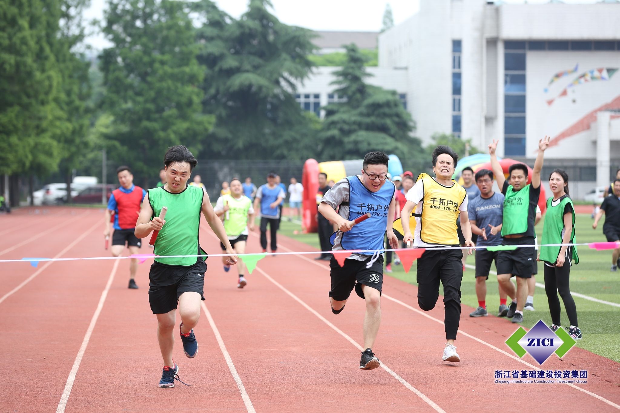 152628035314699949le.jpg 6339702.jpg