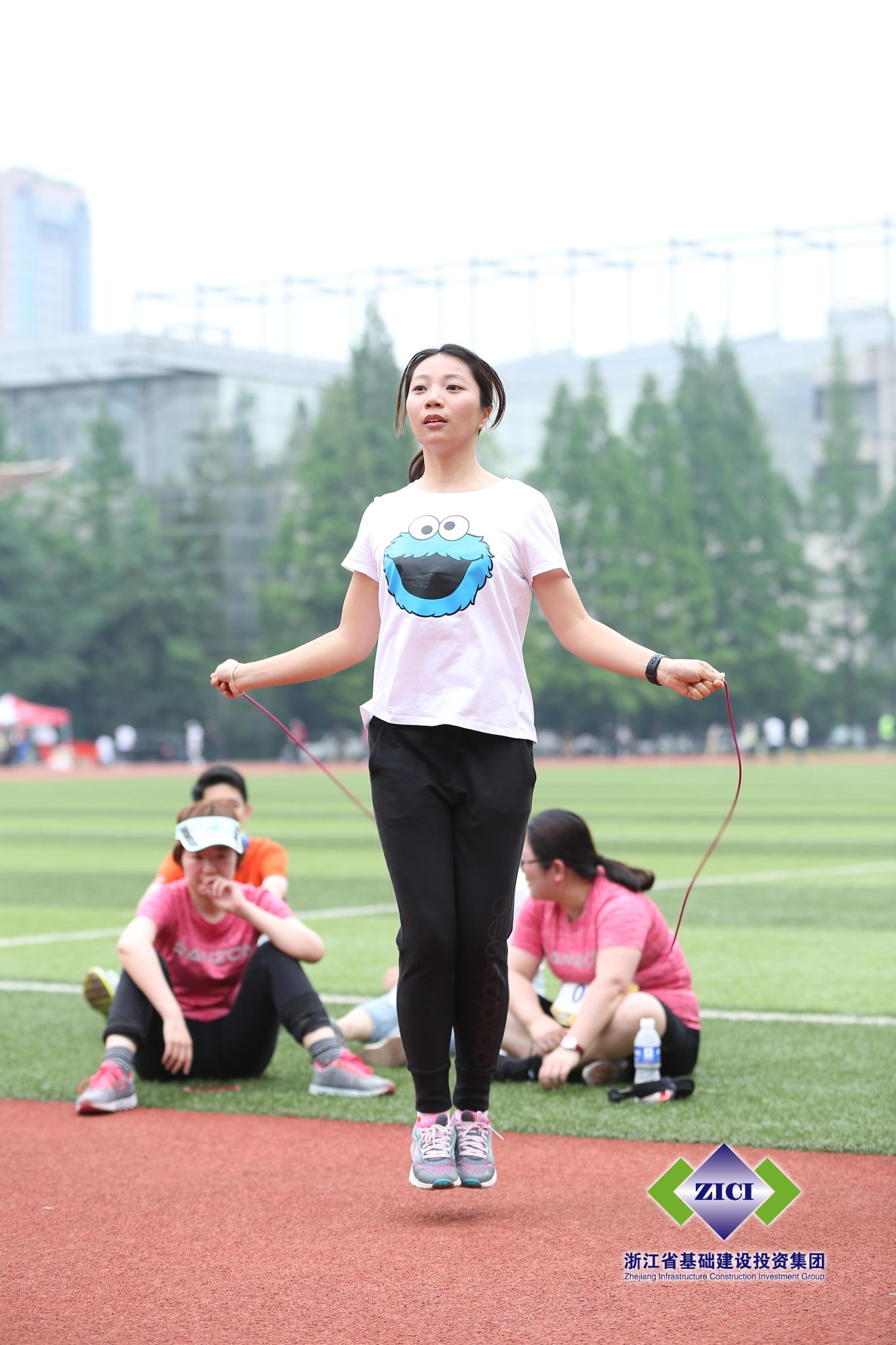 1526280503109553h740.jpg 6329078.jpg