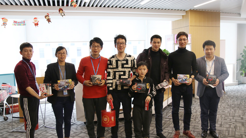 1550731160406370cEwD.jpg IMG_7445.jpg