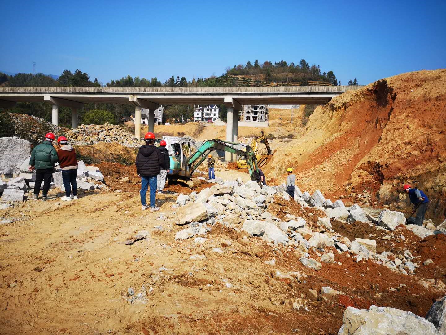 1582696944718101R1Nt.jpg 3.jpg